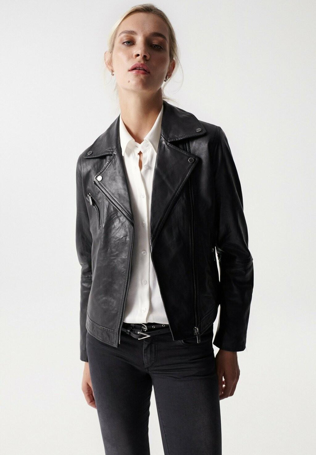 Кожаная куртка Salsa Jeans, черный
Кожаная куртка Salsa Jeans, черный