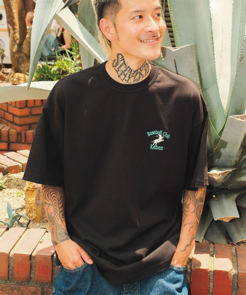 Футболка, крой оверсайз, бренд KEBOZ, черный
Футболка, крой оверсайз, бренд KEBOZ, черный