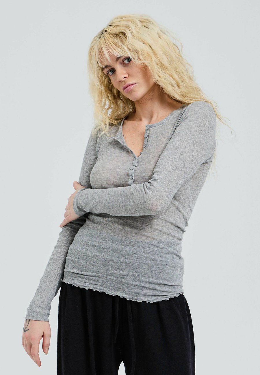 Топ Seamless Basic GRANDDAD, Grey Melange/Grey
Топ Seamless Basic GRANDDAD, Grey Melange/Grey