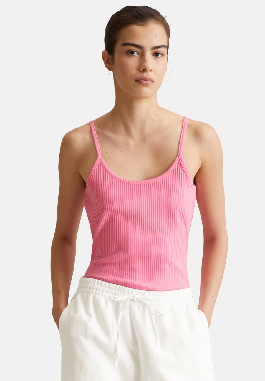 Топ Marc O'Polo DENIM SPAGHETTITRÄGER-SLIM AUS , Soft Pink/Pink
Топ Marc O'Polo DENIM SPAGHETTITRÄGER-SLIM AUS , Soft Pink/Pink