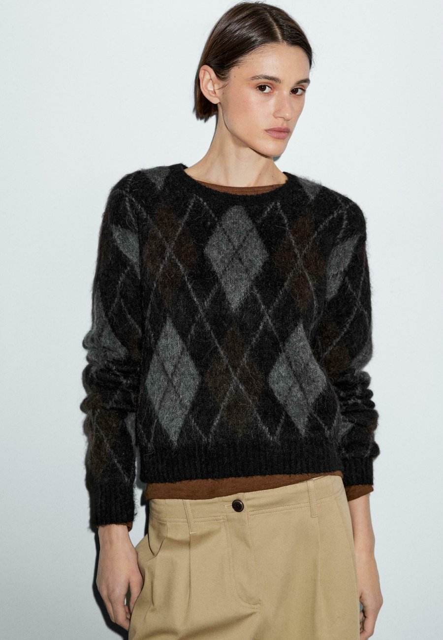 Джемпер Massimo Dutti Jumper, Black
Джемпер Massimo Dutti Jumper, Black