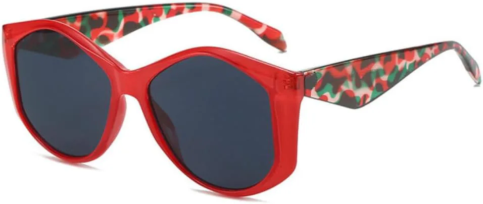 Солнцезащитные очки квадратной формы конфетного цвета 2027 года для женщин и мужчин, винтажные солнцезащитные очки с защитой от УФ-излучения UV400 MTZJH, Red
Солнцезащитные очки квадратной формы конфетного цвета 2027 года для женщин и мужчин, винтажные солнцезащитные очки с защитой от УФ-излучения UV400 MTZJH, Red