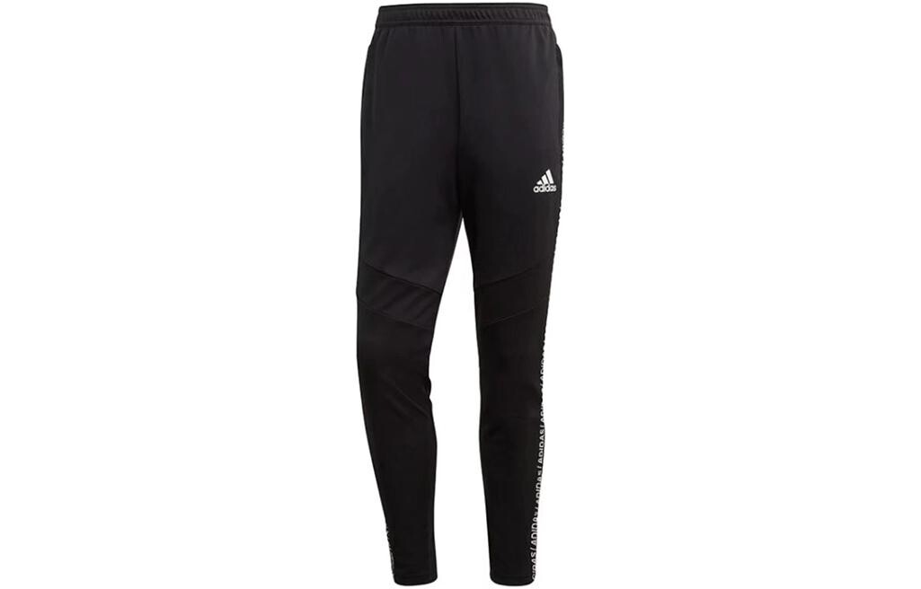 Футбольные шорты мужские черные Adidas, черный
Футбольные шорты мужские черные Adidas, черный