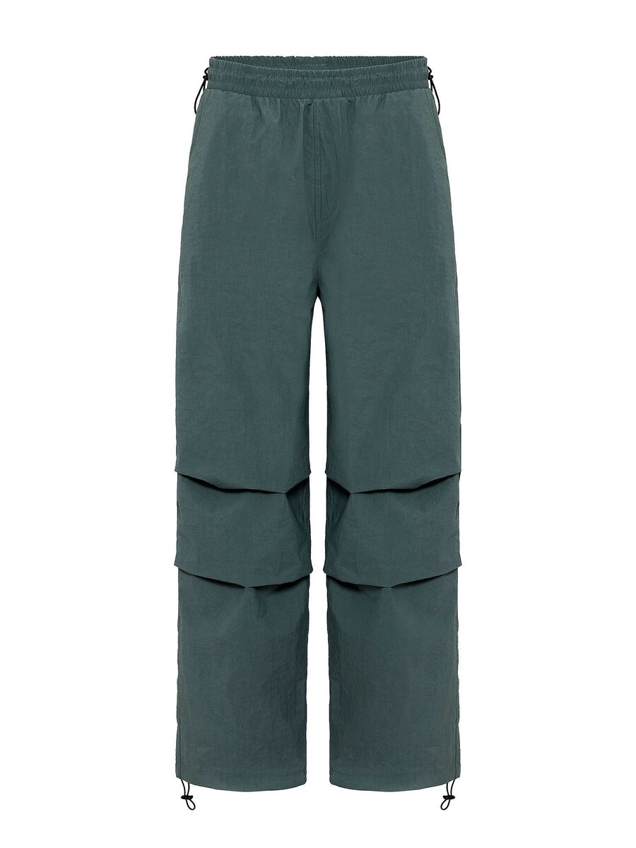 Брюки свободного кроя Dandalo Patrick, цвет Fir
Брюки свободного кроя Dandalo Patrick, цвет Fir