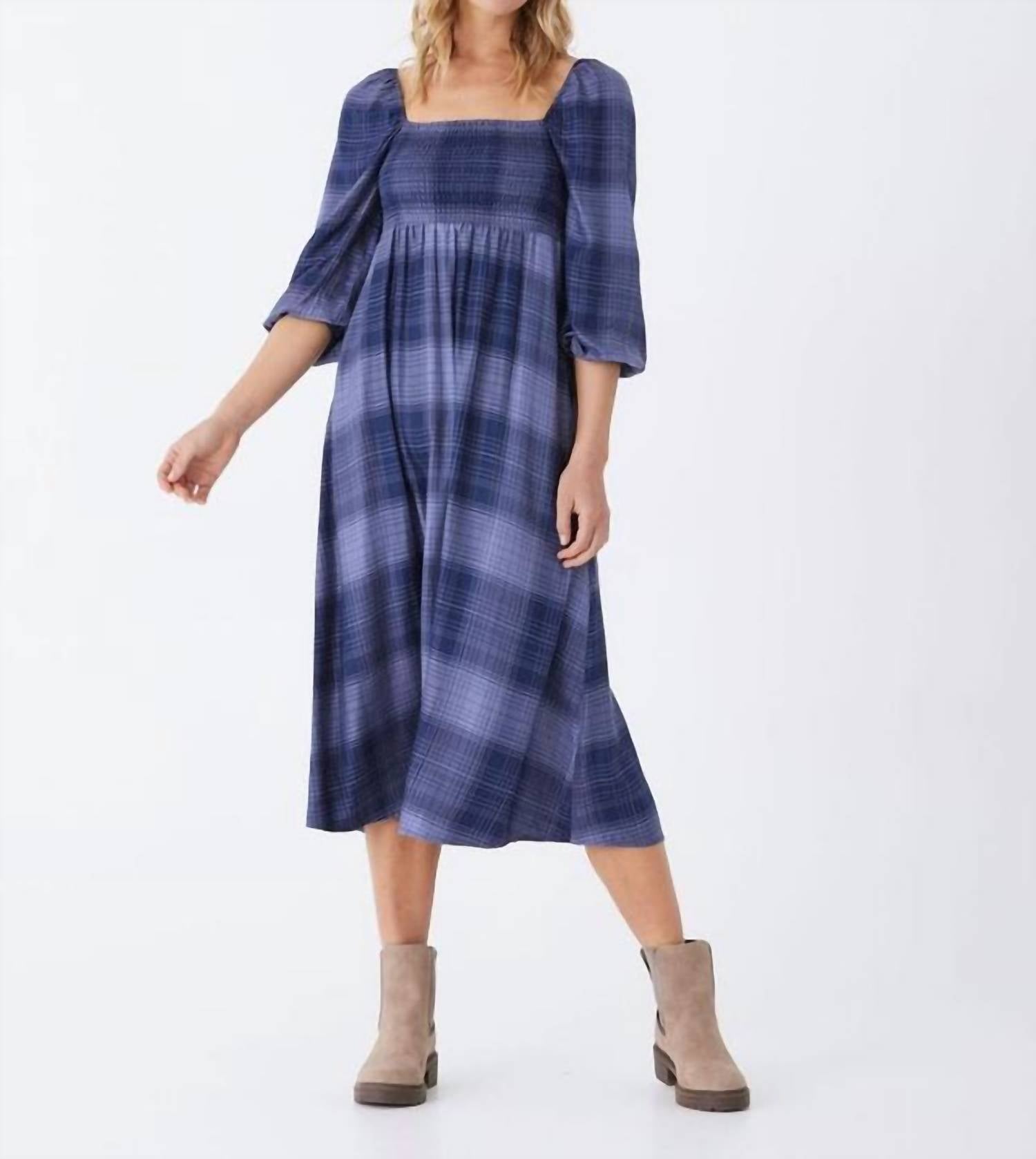 Платье Faye Sierra в цвете Stargazer/цинк TRIBAL, цвет stargazer/zinc
Платье Faye Sierra в цвете Stargazer/цинк TRIBAL, цвет stargazer/zinc