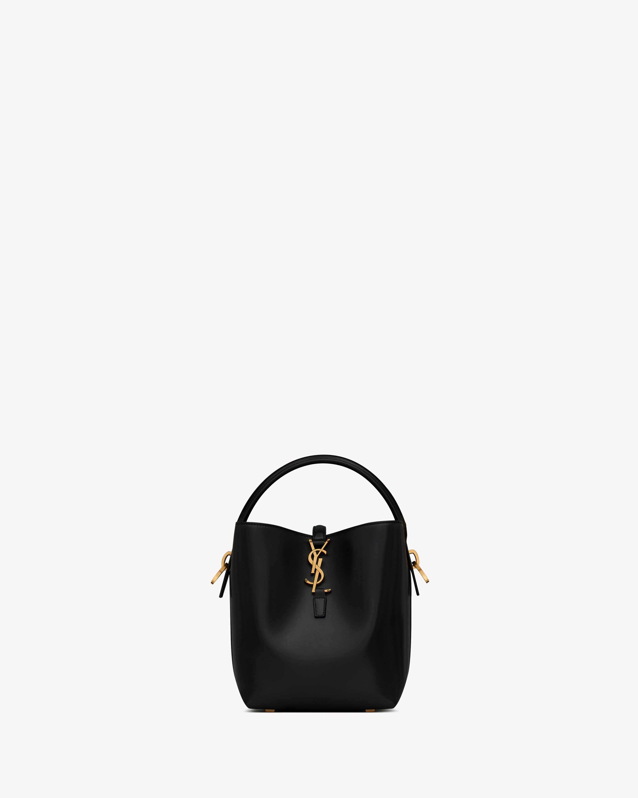 LE 37 small из блестящей кожи SAINT LAURENT, черный
LE 37 small из блестящей кожи SAINT LAURENT, черный