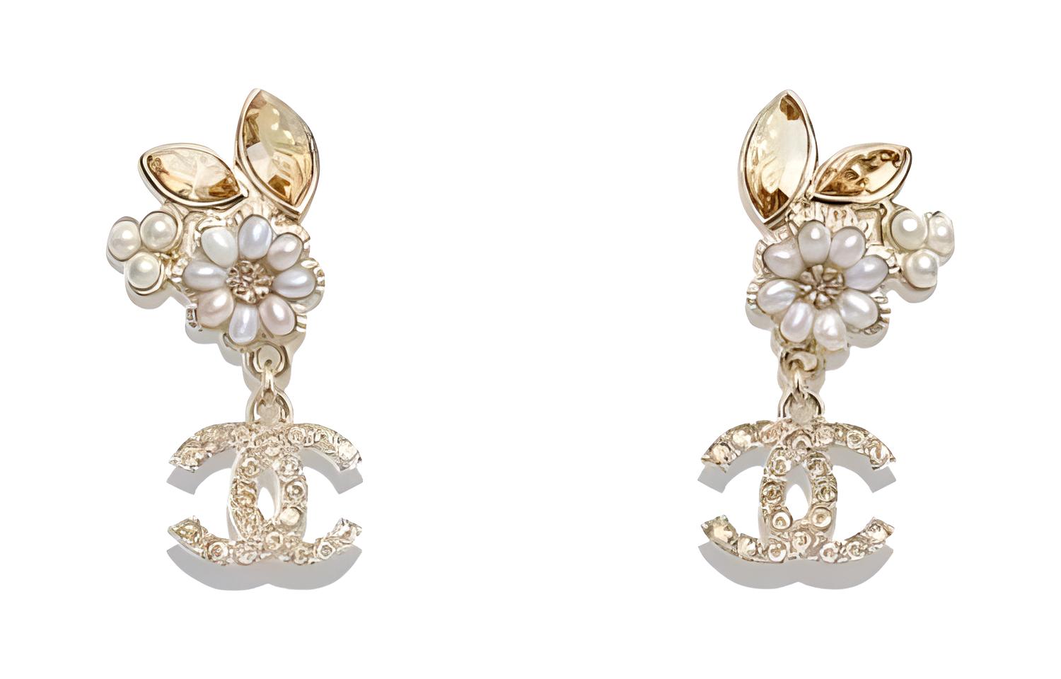 Серьги женские CHANEL, золотой
Серьги женские CHANEL, золотой