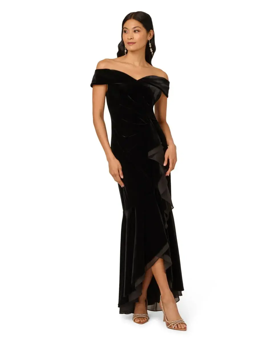 Бархатное платье с оборками и асимметричной юбкой Adrianna Papell, черный
Бархатное платье с оборками и асимметричной юбкой Adrianna Papell, черный