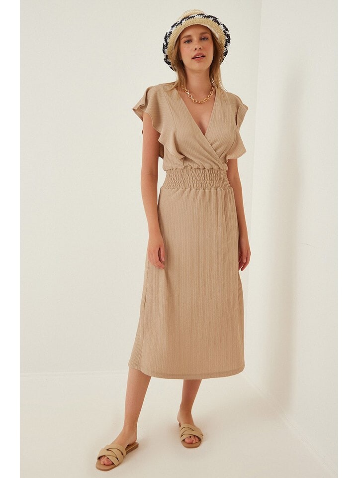 Длинное платье Happiness Istanbul, бежевый
Длинное платье Happiness Istanbul, бежевый