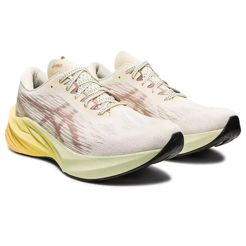 Asics Novablast 3 1011B458.101 Кроссовки мужские 15 Кремовый олененок Беговые туфли EEE4398
Asics Novablast 3 1011B458.101 Кроссовки мужские 15 Кремовый олененок Беговые туфли EEE4398