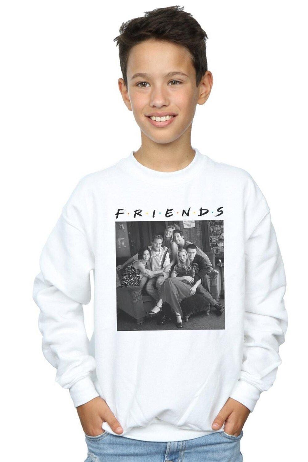 Черно-белый свитшот с фото Friends, белый, Черный, Черно-белый свитшот с фото Friends, белый
Черно-белый свитшот с фото Friends, белый, Черный, Черно-белый свитшот с фото Friends, белый