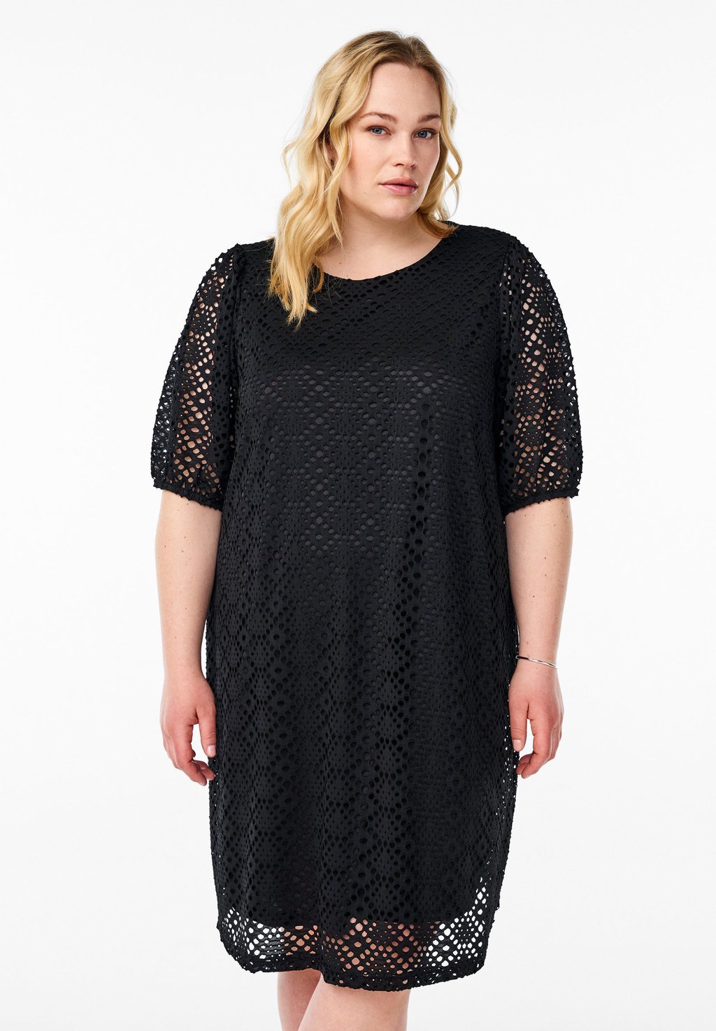 Повседневное платье Zizzi, черный
Повседневное платье Zizzi, черный