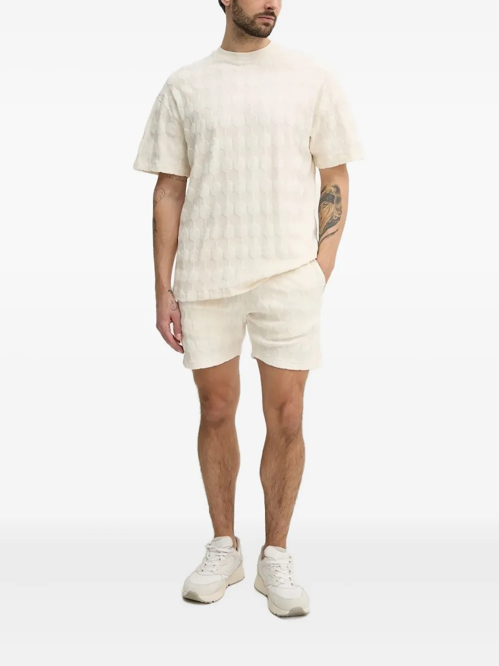 Шорты с сотовой текстурой BALR., нейтральный
Шорты с сотовой текстурой BALR., нейтральный