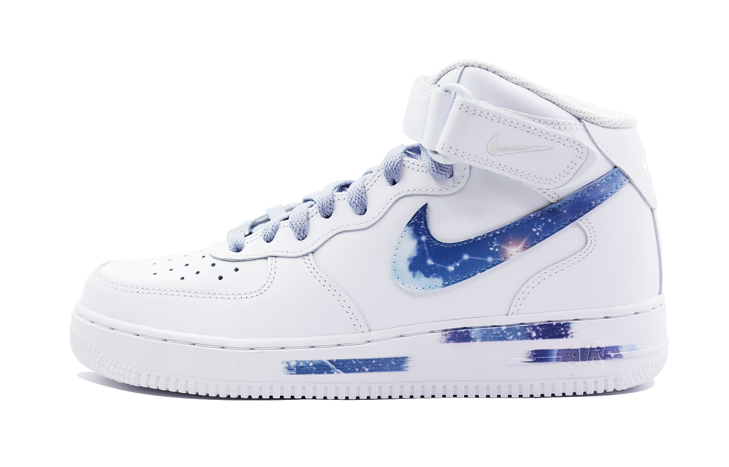 Кроссовки Nike Air Force 1 Mid-Top мужские бело-голубые
Кроссовки Nike Air Force 1 Mid-Top мужские бело-голубые