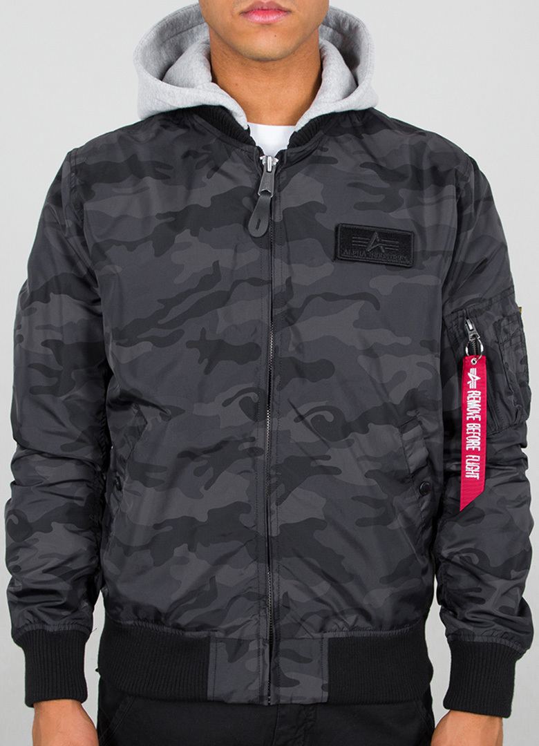 Куртка Alpha Industries MA-1 TT Hood Jacket, темный кмуфляж
Куртка Alpha Industries MA-1 TT Hood Jacket, темный кмуфляж