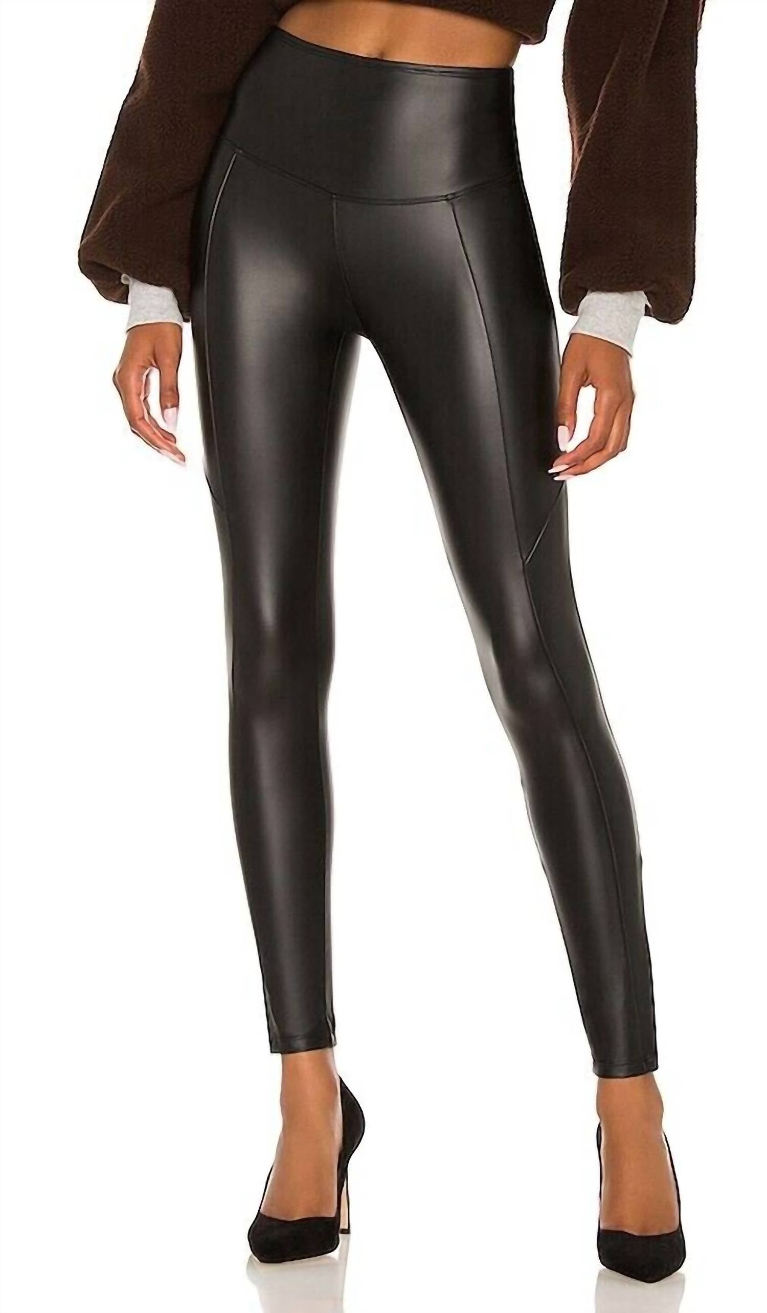 Штаны Stone в черном цвете Brittany by Thames
Штаны Stone в черном цвете Brittany by Thames