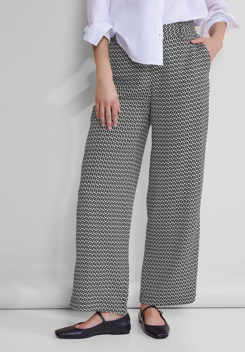 Брюки из ткани STREET ONE, с широкими штанинами, черный
Брюки из ткани STREET ONE, с широкими штанинами, черный