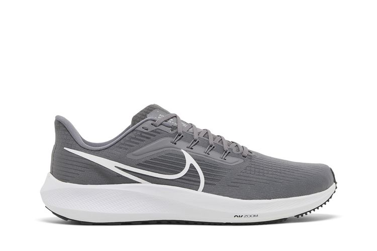 Кроссовки Air Zoom Pegasus 39 TB 'Gunsmoke', серый
Кроссовки Air Zoom Pegasus 39 TB 'Gunsmoke', серый