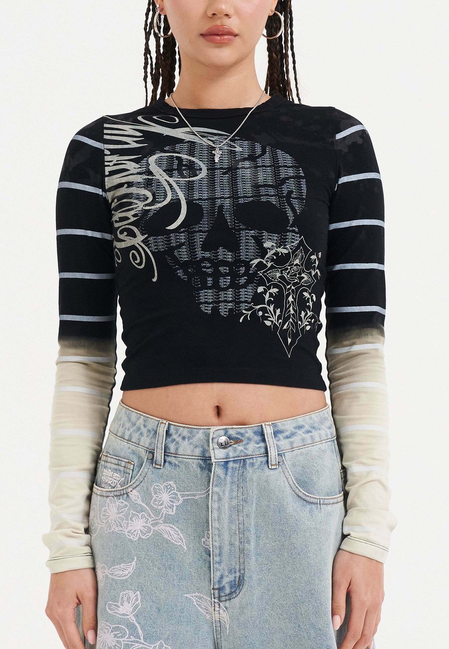 Топ Ed Hardy SPECTRUM SKULL, Black
Топ Ed Hardy SPECTRUM SKULL, Black