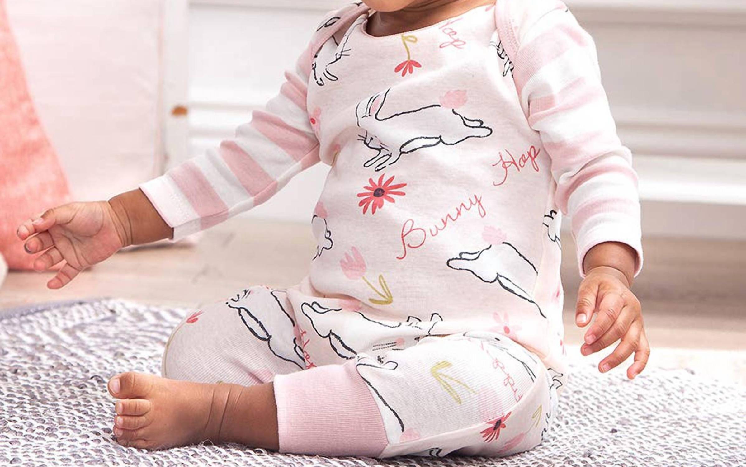 "Пасхальный парад" розовый комбинезон для девочек Tesa Babe
"Пасхальный парад" розовый комбинезон для девочек Tesa Babe