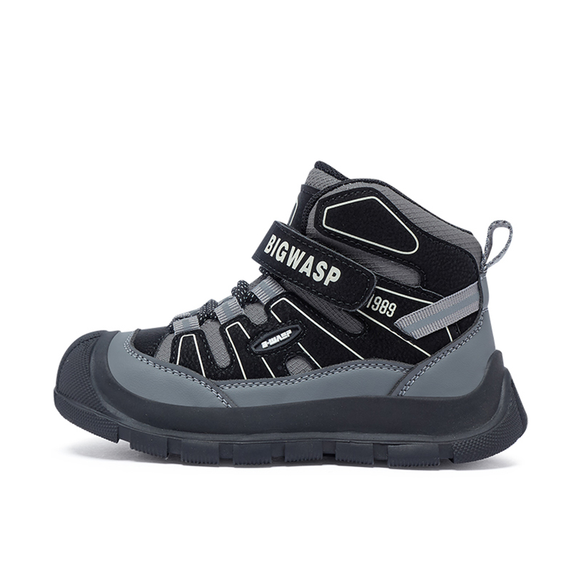 Детская обувь для активного отдыха BIG WASP, черный/зеленый
Детская обувь для активного отдыха BIG WASP, черный/зеленый