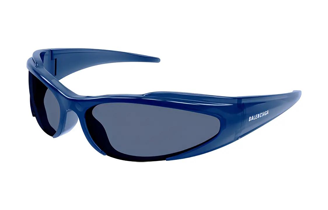 Солнцезащитные очки Balenciaga синие облегающие
Солнцезащитные очки Balenciaga синие облегающие