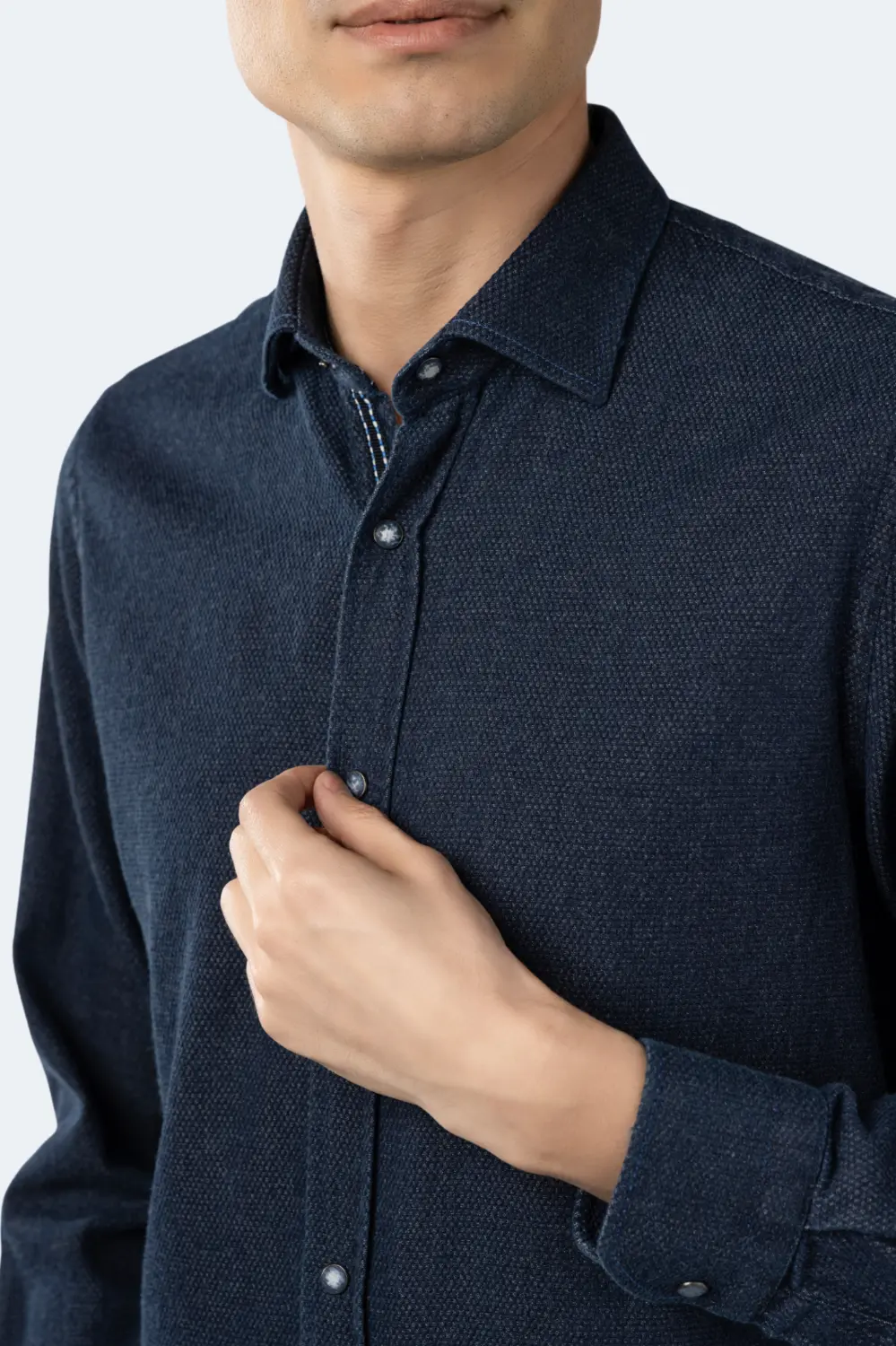 Джинсовая синяя/серая однотонная рубашка из жаккардовой ткани Luchiano Visconti, мультиколор
Джинсовая синяя/серая однотонная рубашка из жаккардовой ткани Luchiano Visconti, мультиколор