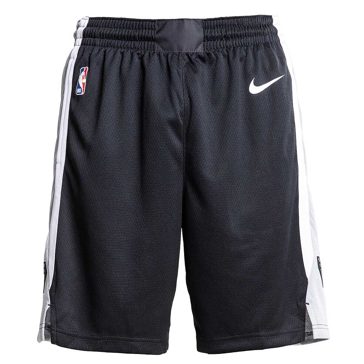 SAS M NK Swingman шорты Road 19 Nike, черный
SAS M NK Swingman шорты Road 19 Nike, черный