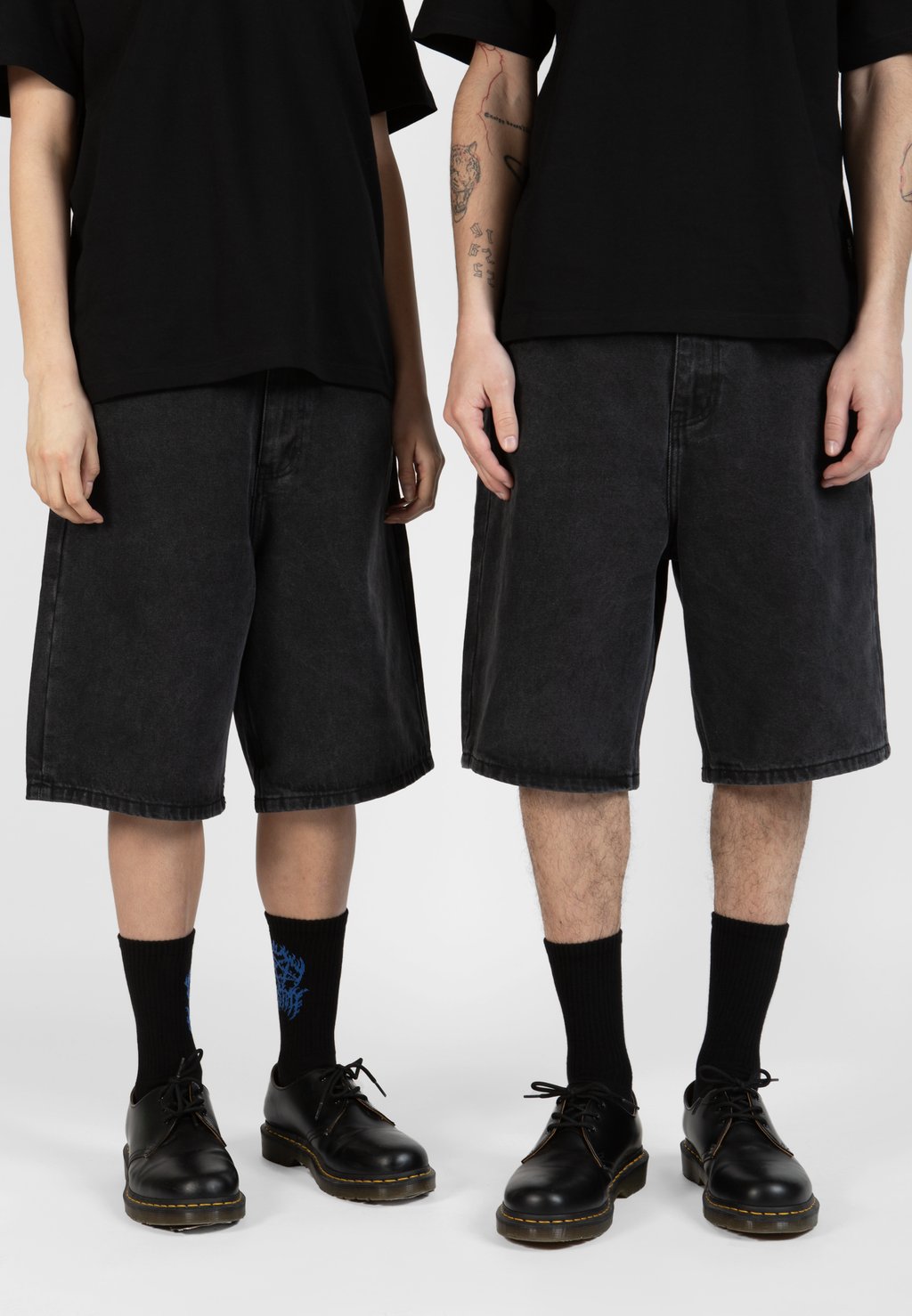 Джинсовые шорты RUIN CASPER UNISEX Wasted Paris, цвет Faded Black
Джинсовые шорты RUIN CASPER UNISEX Wasted Paris, цвет Faded Black