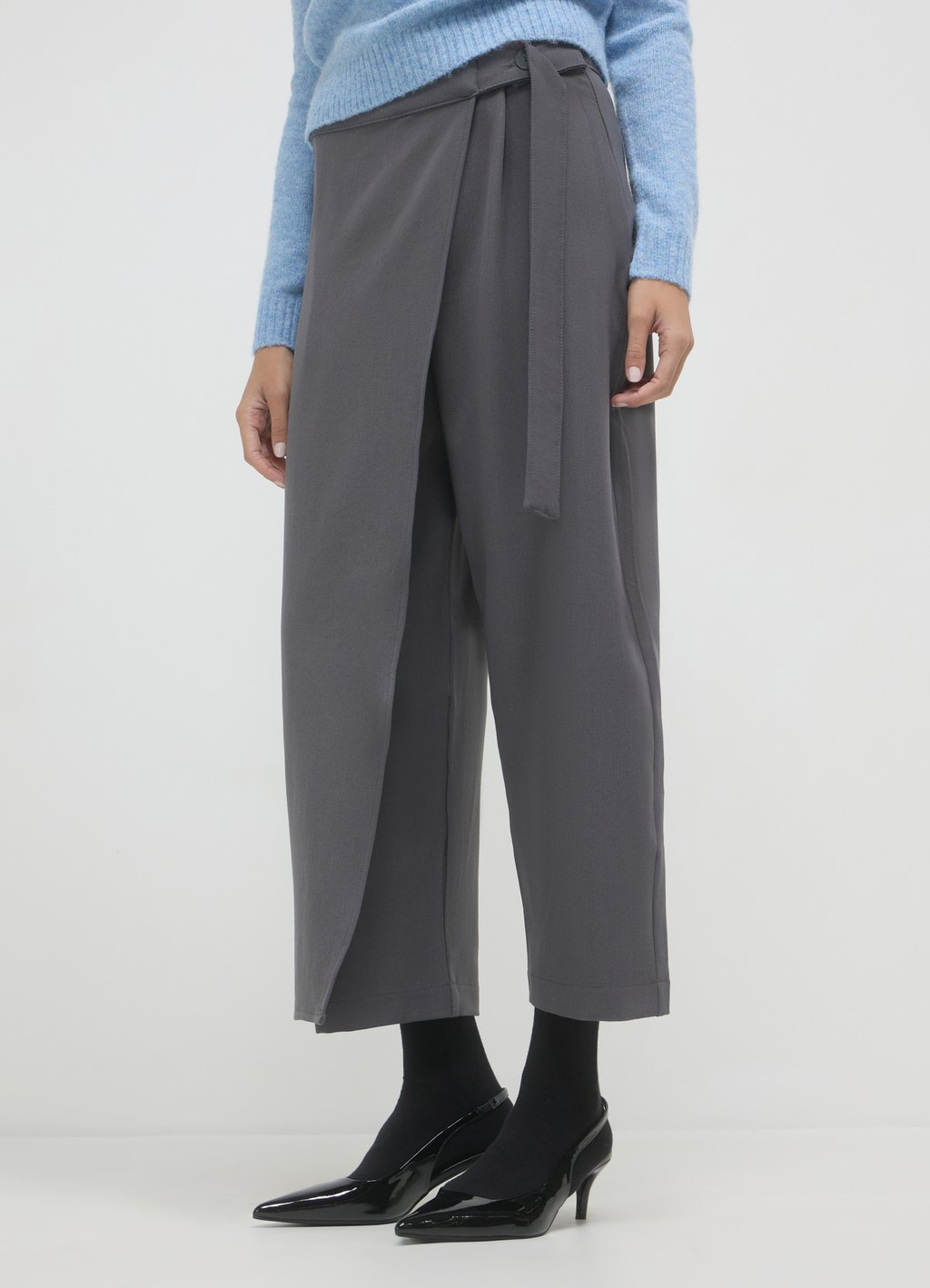 Брюки Calliope, темно-серый
Брюки Calliope, темно-серый