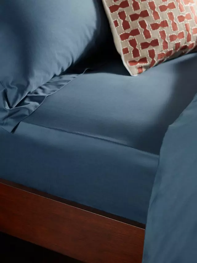 Простыня на резинке John Lewis Soft & Silky Specialist Temperature Balancing 400 Thread Count Cotton, цвет loch/blue
Простыня на резинке John Lewis Soft & Silky Specialist Temperature Balancing 400 Thread Count Cotton, цвет loch/blue