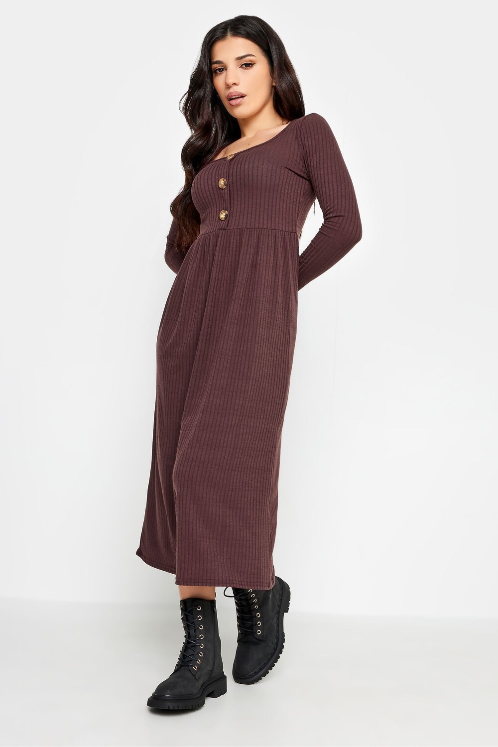 Платье миди в рубчик с длинными рукавами и пуговицами Pixiegirl Petite, коричневый
Платье миди в рубчик с длинными рукавами и пуговицами Pixiegirl Petite, коричневый