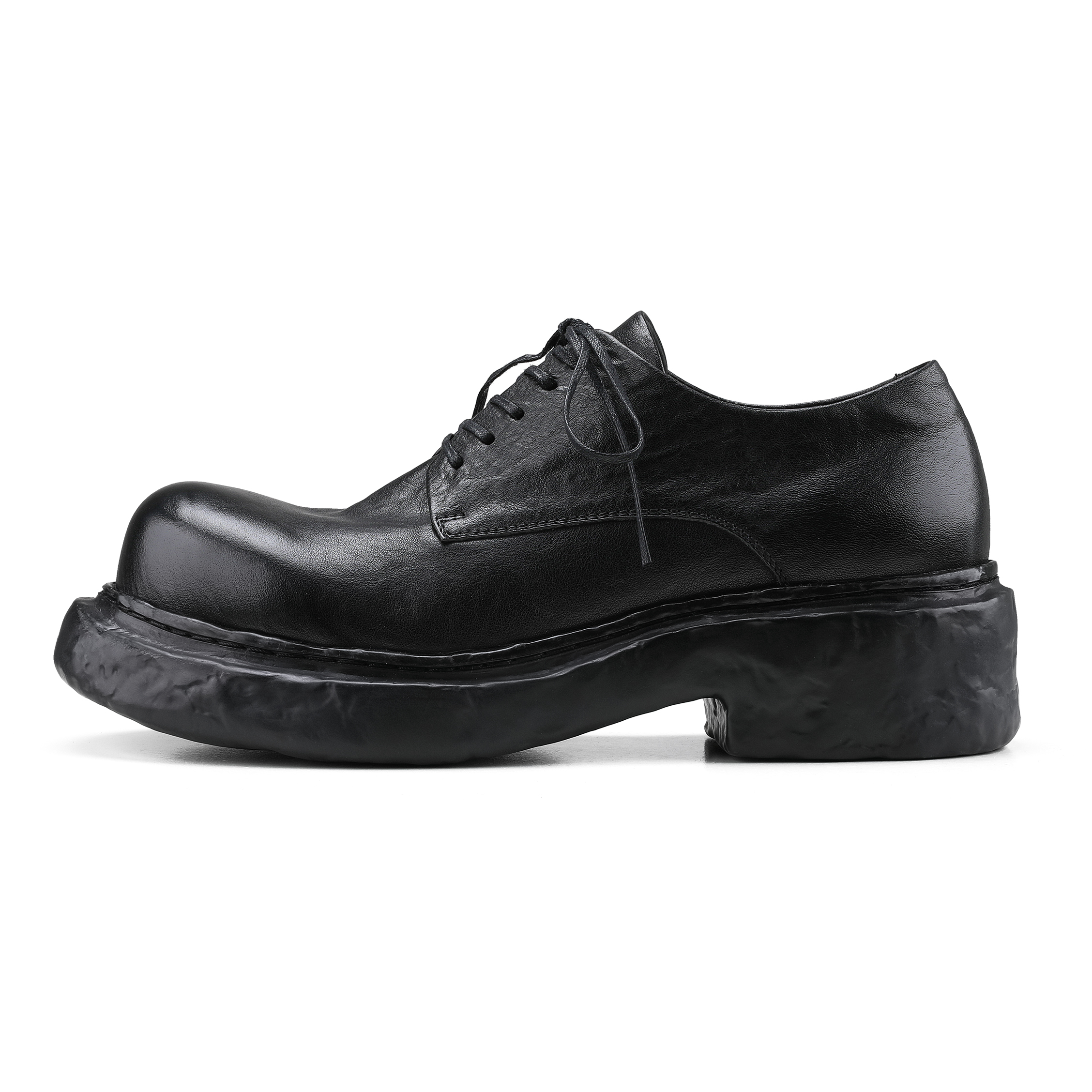 HANQIAORIJI Повседневные мужские туфли Broken Cocoon Series, черные
HANQIAORIJI Повседневные мужские туфли Broken Cocoon Series, черные