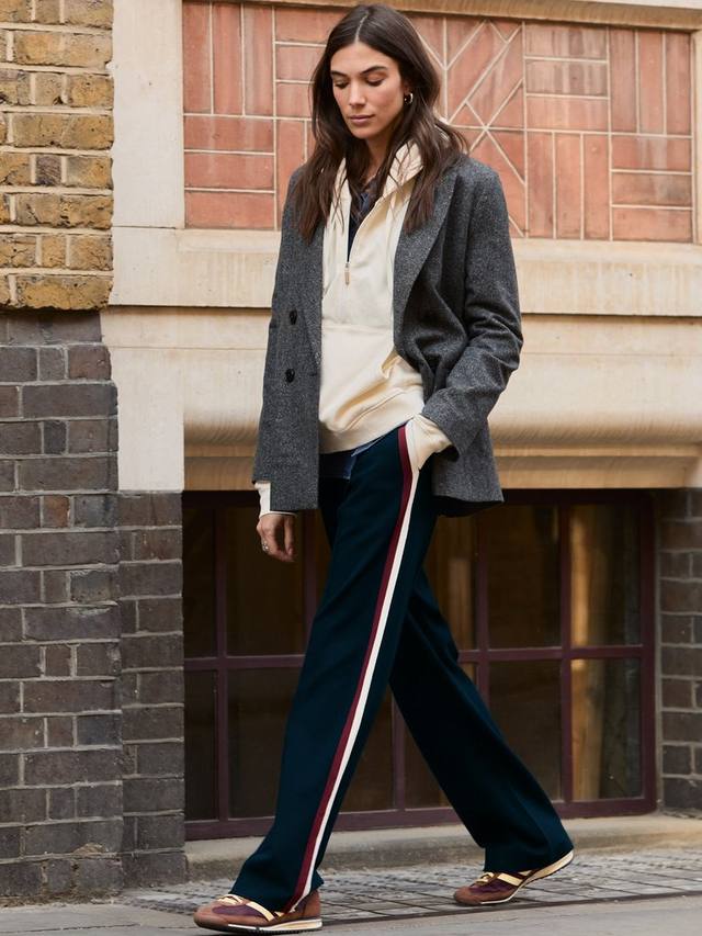 Брюки Kerry с боковой полосой Baukjen, Navy/Cream
Брюки Kerry с боковой полосой Baukjen, Navy/Cream