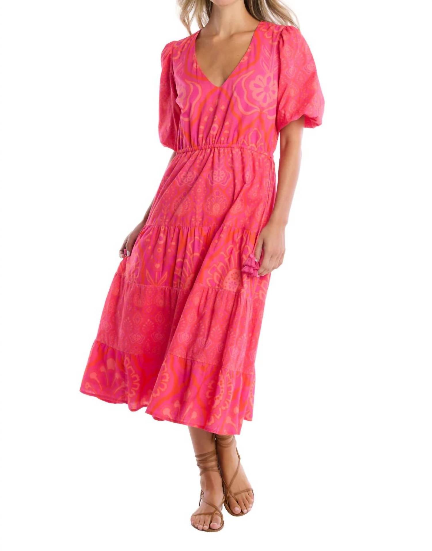 Платье Celeste Midi в розовом стиле бохо ALLISON NEW YORK
Платье Celeste Midi в розовом стиле бохо ALLISON NEW YORK