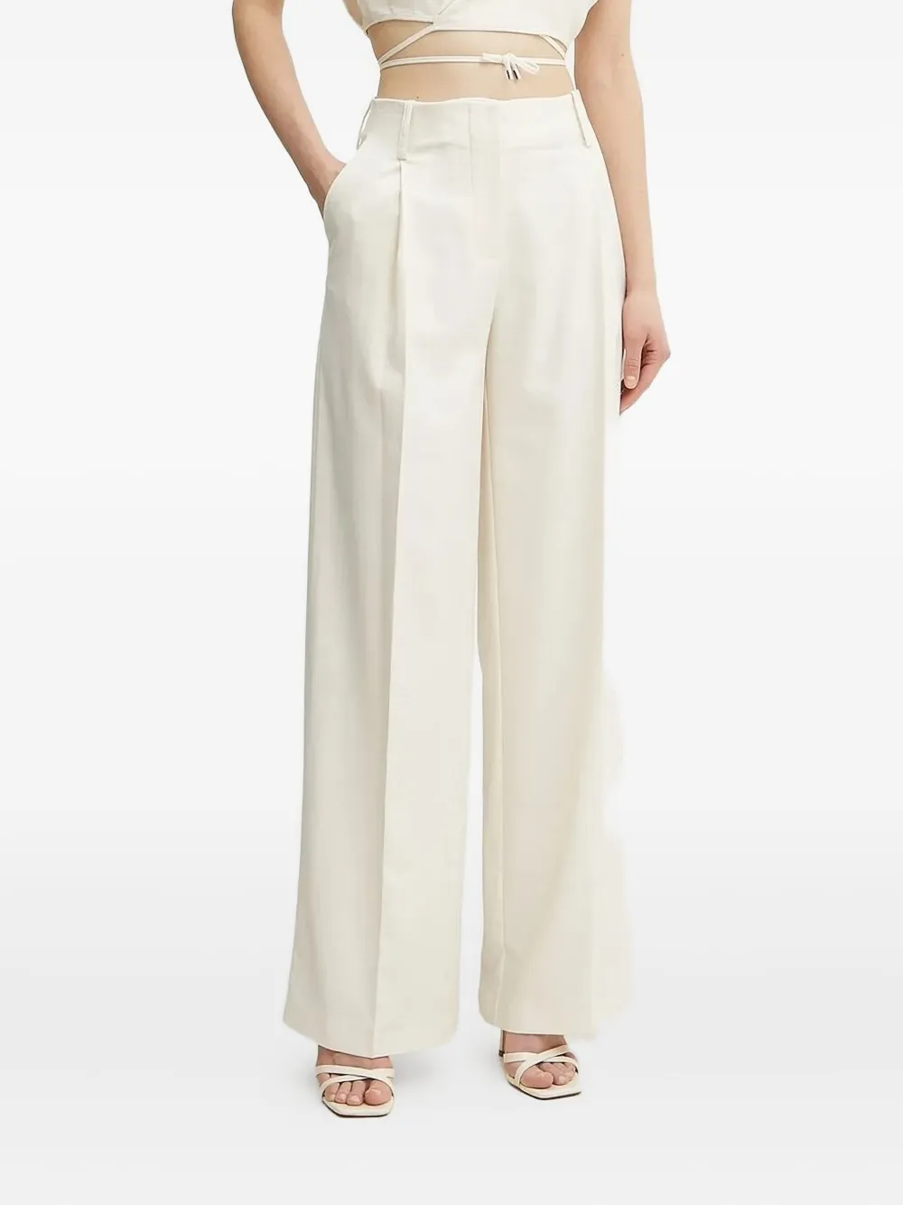 Брюки со складками спереди SIMONA CORSELLINI, белый
Брюки со складками спереди SIMONA CORSELLINI, белый