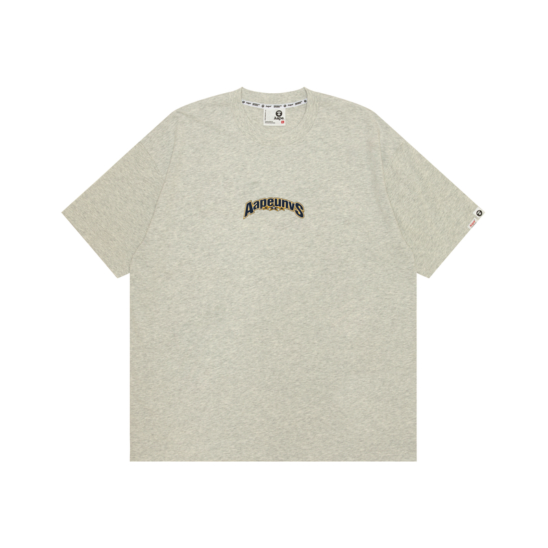 Футболка Cotton T shirt от *A Bathing APE Aape, серо-белый
Футболка Cotton T shirt от *A Bathing APE Aape, серо-белый