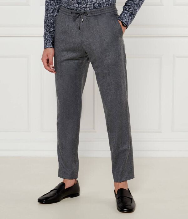 Брюки-чиносы Van Laack Henok Regular Fit, серый
Брюки-чиносы Van Laack Henok Regular Fit, серый