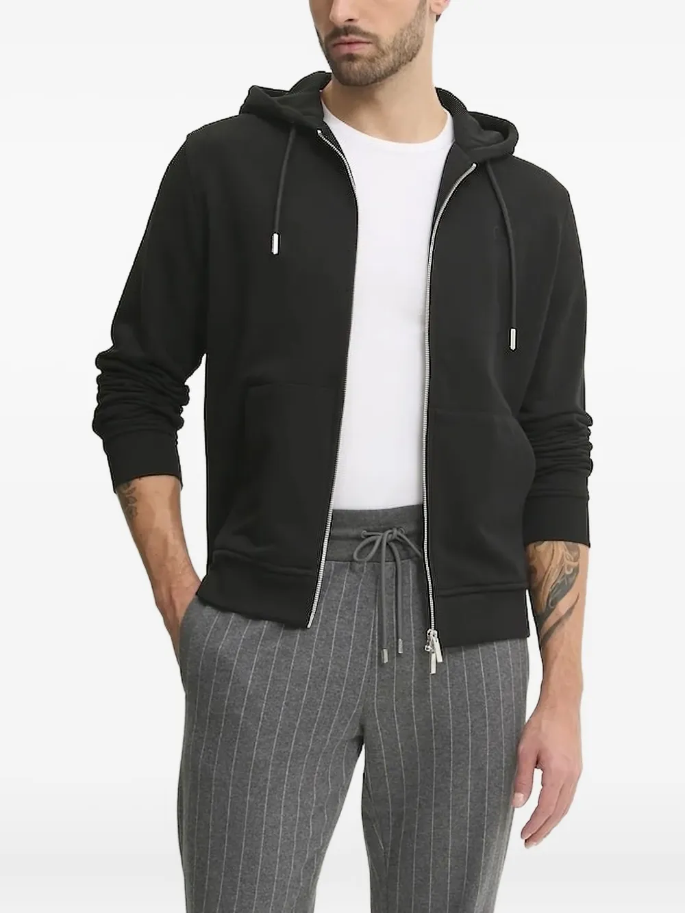 Толстовка на молнии с вышитым логотипом KARL LAGERFELD, черный
Толстовка на молнии с вышитым логотипом KARL LAGERFELD, черный