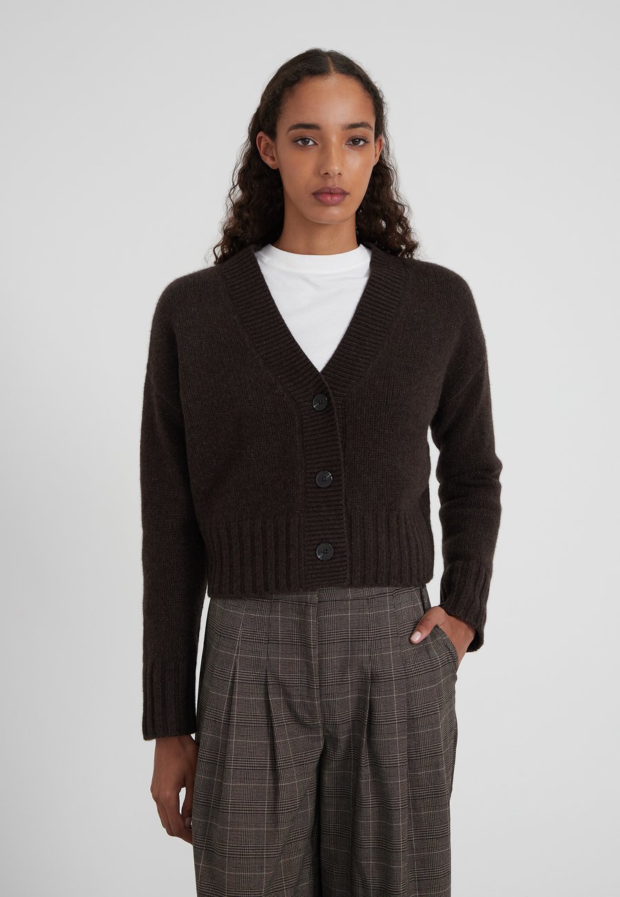 Кардиган Style Republic MERINO, Coffee/Brown
Кардиган Style Republic MERINO, Coffee/Brown