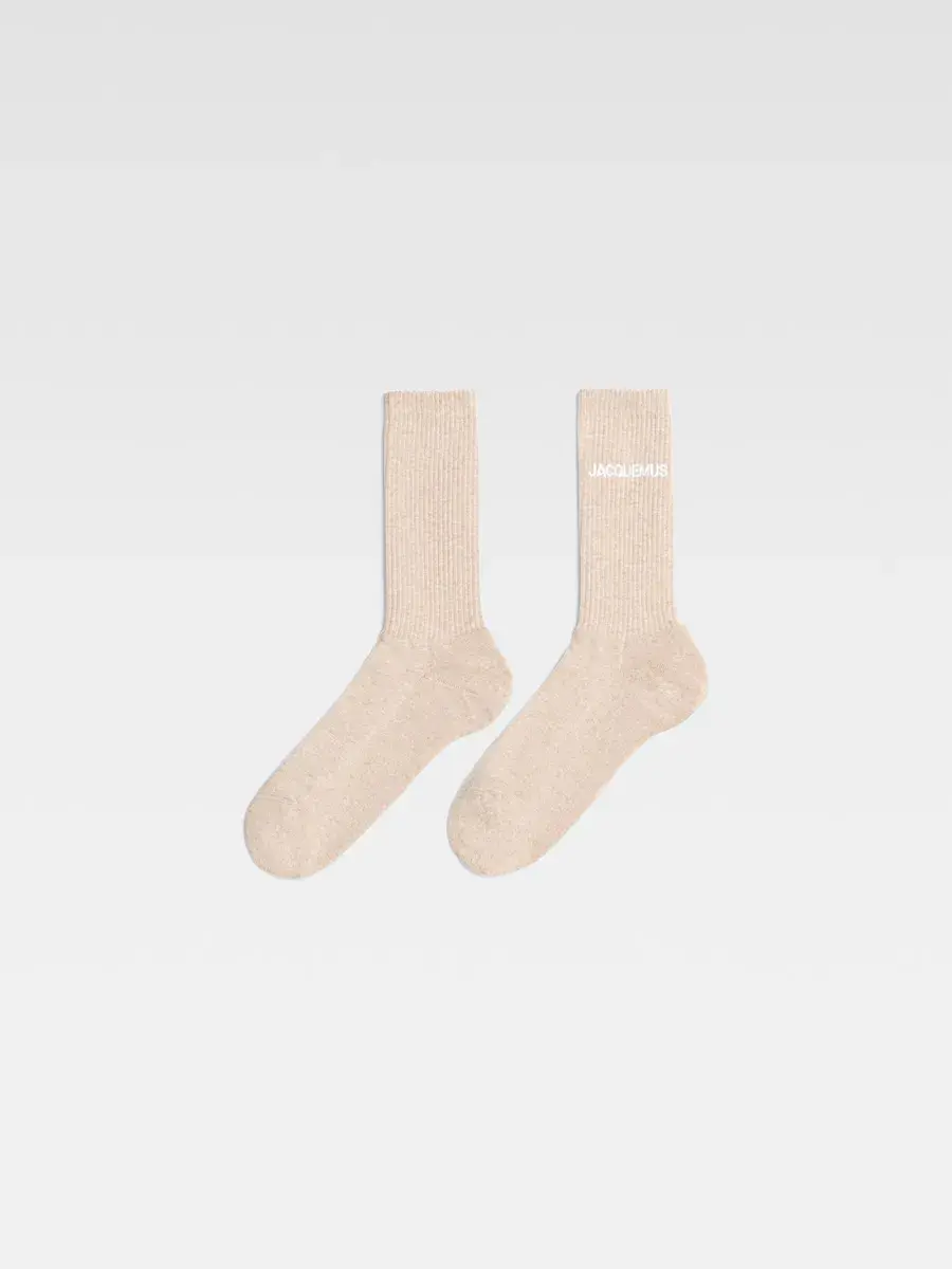 Носки в рубчик Les chaussettes Жакмюс Jacquemus, светло-бежевый
Носки в рубчик Les chaussettes Жакмюс Jacquemus, светло-бежевый