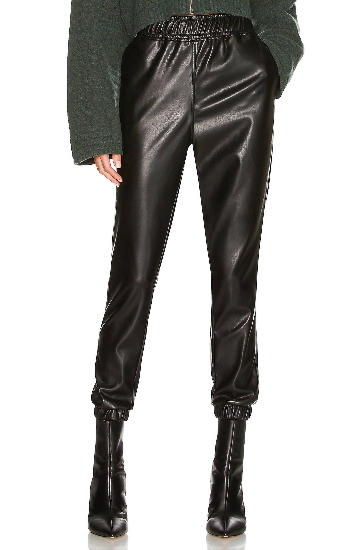 Брюки Run The World черного цвета BB Dakota
Брюки Run The World черного цвета BB Dakota