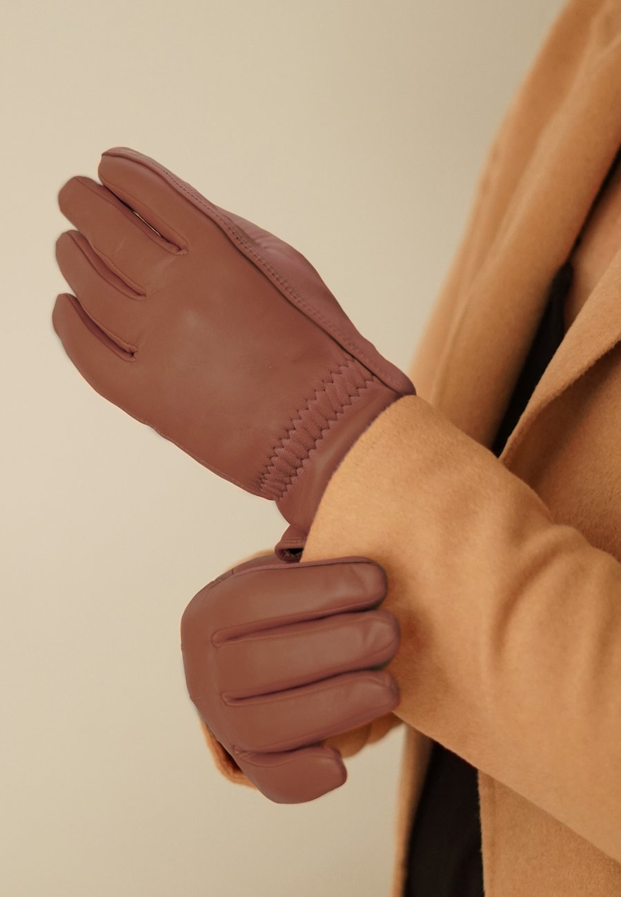 Перчатки Kessler Gloves, Tobacco/Mottled Brown
Перчатки Kessler Gloves, Tobacco/Mottled Brown