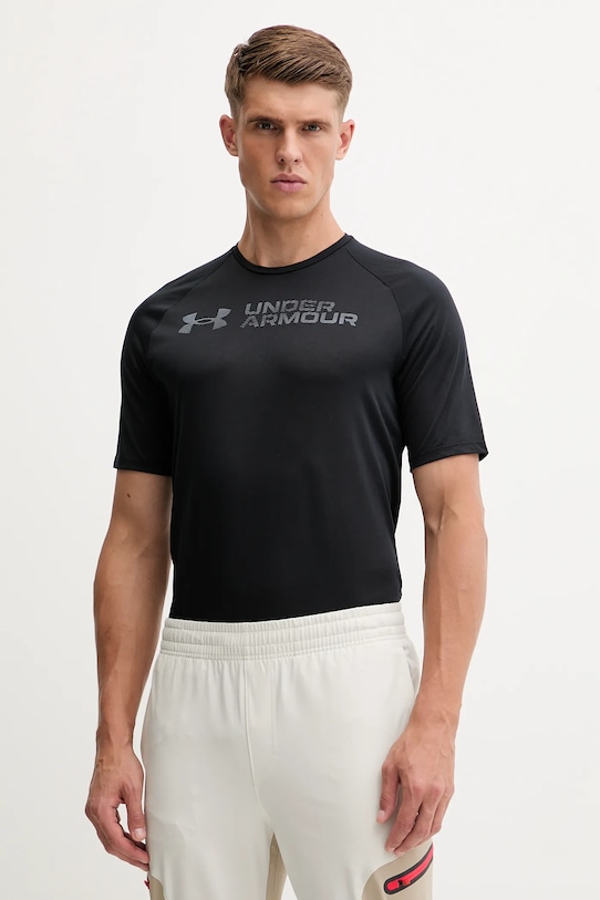 Тренировочная футболка UA Tech Reflective Under Armour, черный
Тренировочная футболка UA Tech Reflective Under Armour, черный
