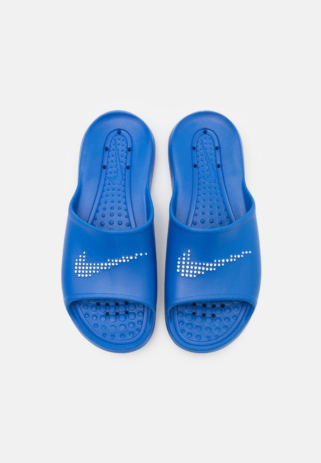 Пляжные тапочки и сандалии Victori One Slide Nike, королевский/белый 
Пляжные тапочки и сандалии Victori One Slide Nike, королевский/белый