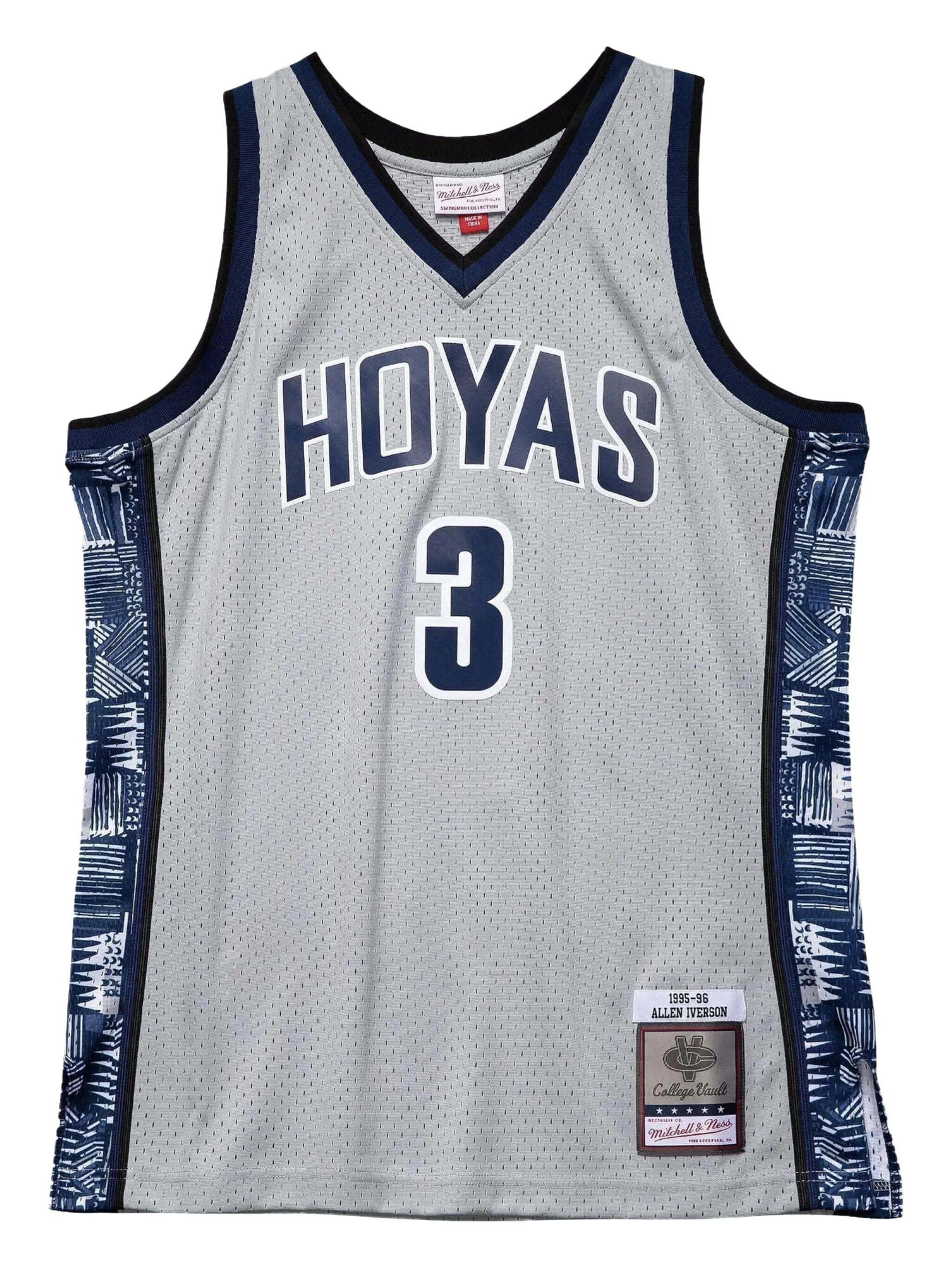 Топ Georgetown Hoyas Allen Iverson Swingman из коллаборации с NCAA Mitchell & Ness, серый
Топ Georgetown Hoyas Allen Iverson Swingman из коллаборации с NCAA Mitchell & Ness, серый