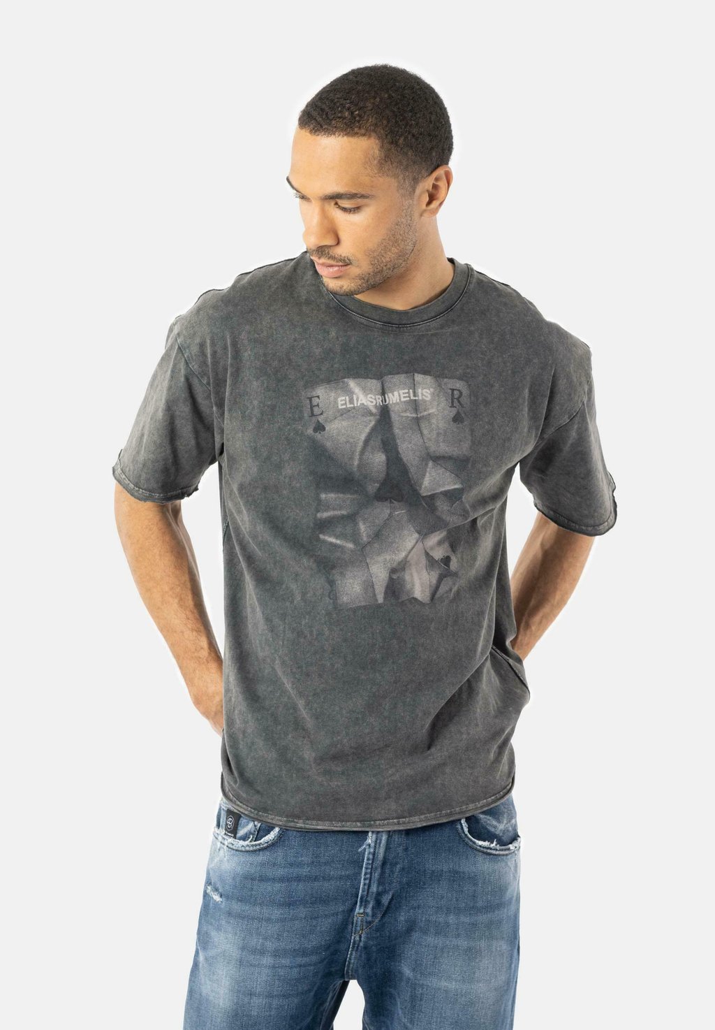 Футболка с принтом ORELIO Elias Rumelis, черный
Футболка с принтом ORELIO Elias Rumelis, черный