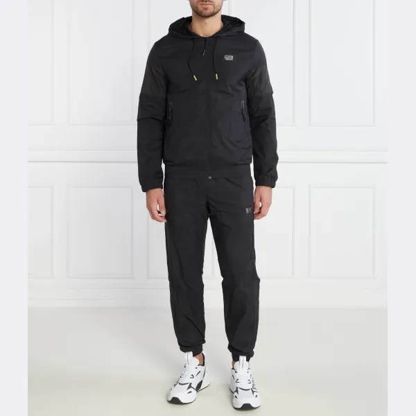 Спортивный костюм стандартной посадки Ea7, черный
Спортивный костюм стандартной посадки Ea7, черный