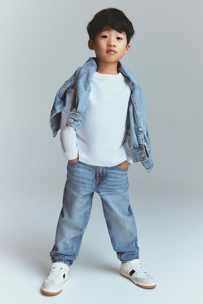 Свободные джинсы H&M, синий
Свободные джинсы H&M, синий