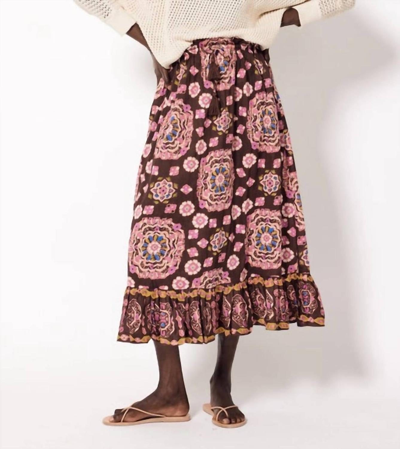 Кейси Миди-юбка в Авалоне Cleobella, Avalon
Кейси Миди-юбка в Авалоне Cleobella, Avalon